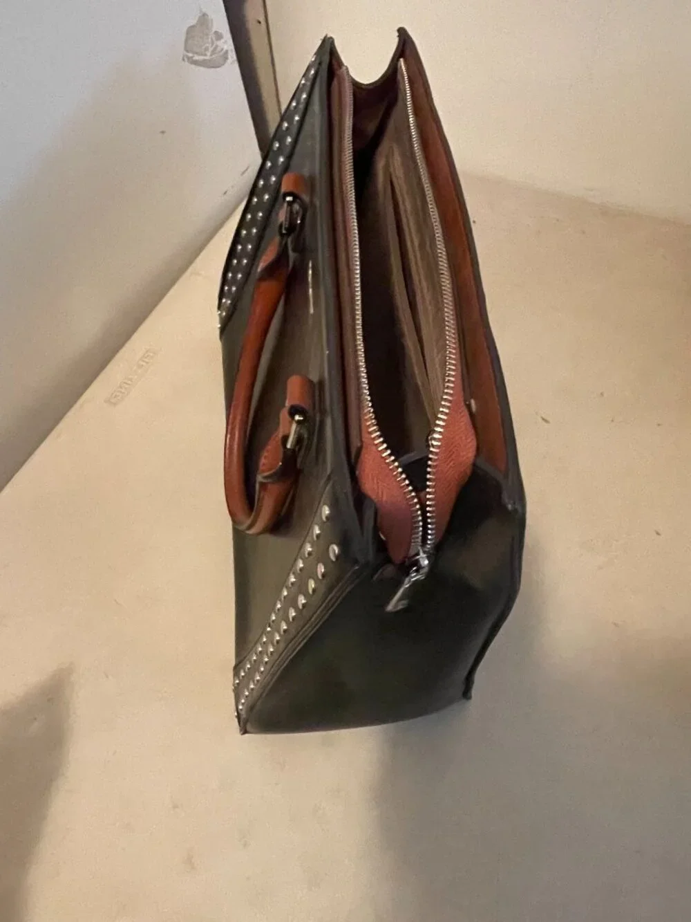 Bostanten beautiful leather